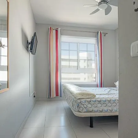 Riazor, Beach Apartamento *