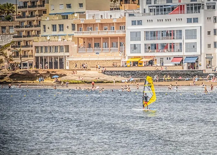 Апартаменты Riazor, Beach Эль-Медано