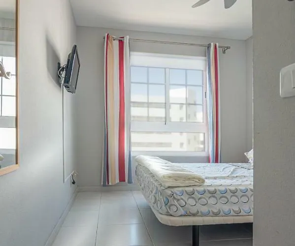 Riazor, Beach Апартаменты *