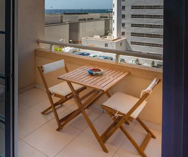 Riazor, Beach Апартаменты Эль-Медано