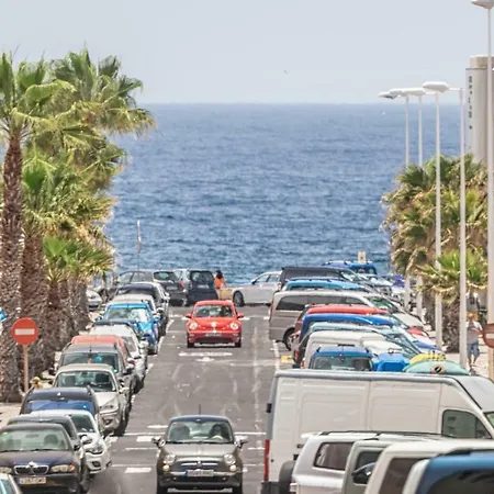 Riazor, Beach Apartment
